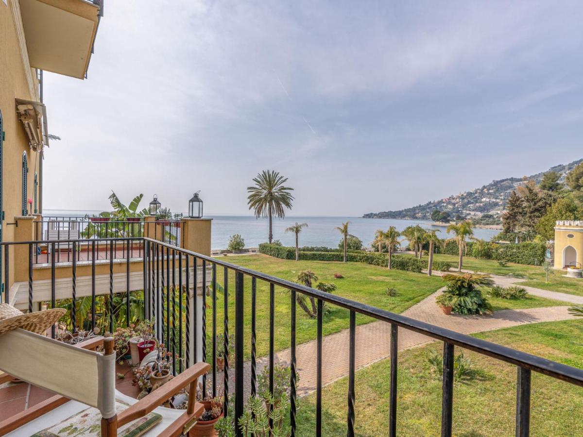 Apartment Vista Mare By Interhome Latte Екстериор снимка